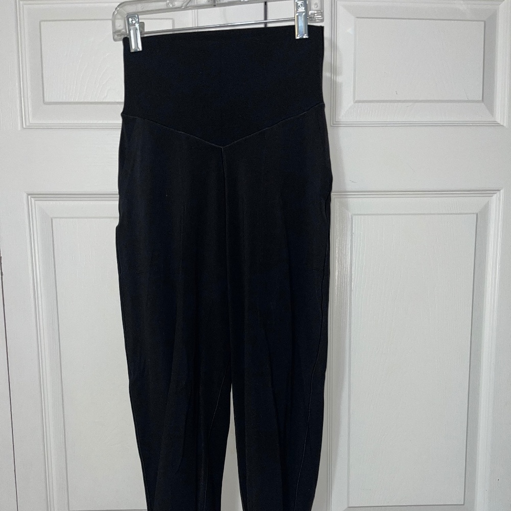 OFFLINE by Aerie Real Me Jogger Black